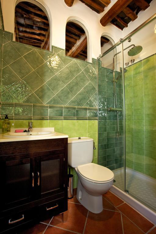 Casa Carole - 3 Bedroom Luxury Apartment Bubion Room photo